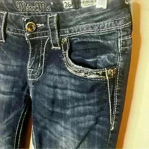 Miss Me Signature Cropped Denim Jean Women 26 Blue Dark Low Rise Back Flaps - Picture 2 of 9